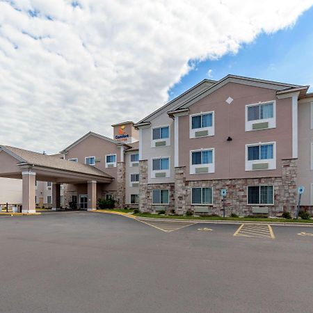 Comfort Suites Delavan - Lake Geneva Area Eksteriør bilde
