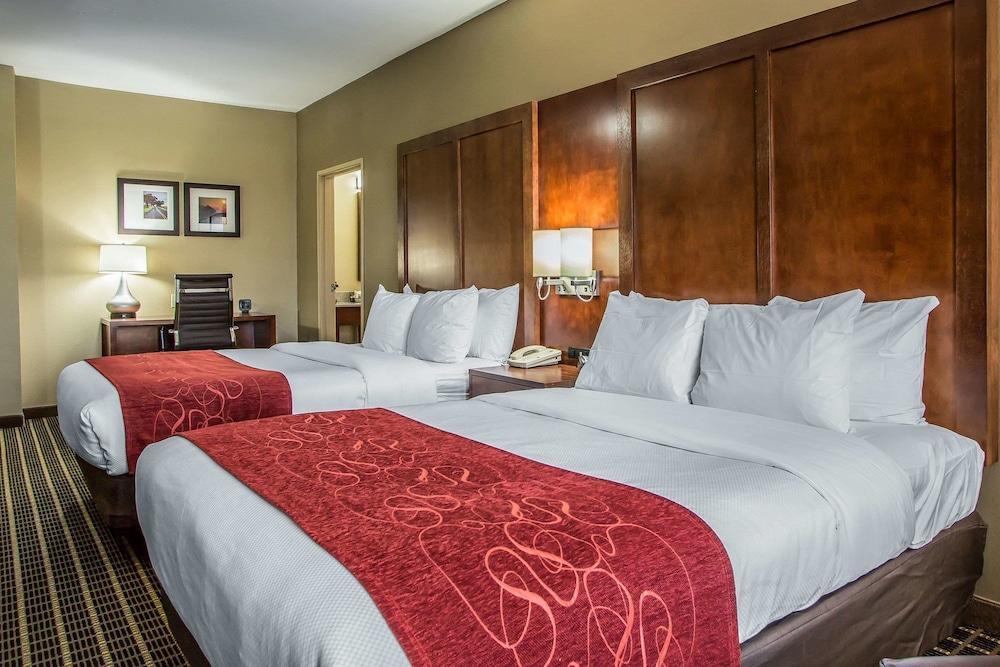 Comfort Suites Delavan - Lake Geneva Area Eksteriør bilde