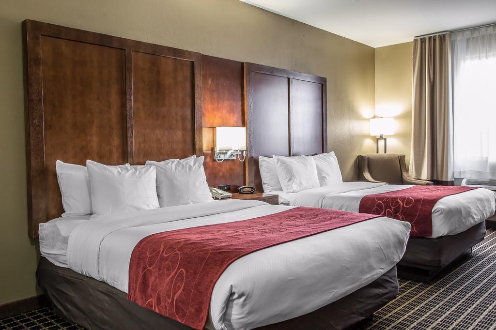 Comfort Suites Delavan - Lake Geneva Area Eksteriør bilde